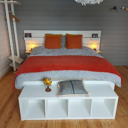 Bed and Breakfast Aux Capucines